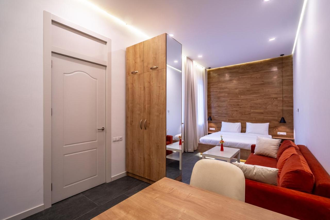5 Star Apart Hotel Tbilisi Bagian luar foto